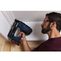  | Factory Reconditioned Bosch GNH18V-16MAB12-RT 18V Brushless Lithium-Ion 16-Gauge Cordless Angled Finish Nailer Kit (2 Ah) image number 2