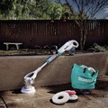 Polishers | Makita GSP01M1 40V max XGT Lithium-Ion Brushless Telescoping 8 in. Cordless Polisher/Scrubber Kit (4 Ah) image number 2