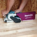 Makita Appreciation Week! Save 10%! | Factory Reconditioned Makita 9903-R 8.8 Amp Variable Speed 3 in. x 21 in. Corded Belt Sander image number 5