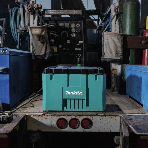 MakMak17です(^^) Large Stark Backpack in Visetos Cognac | MCM ®JP