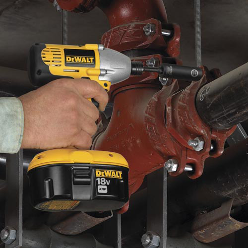Dewalt 1 4 in. Hex Shank to 3 8 in. Socket Adapter DW2542IR
