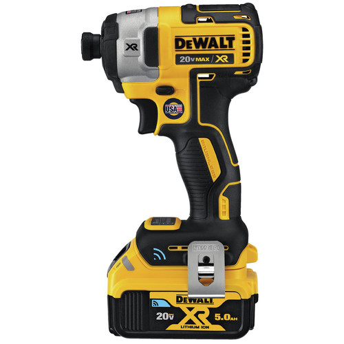 Dewalt 20V MAX XR 5.0 Ah Cordless Lithium Ion Brushless Tool Connect 1 4 in. Impact Driver Kit DCF888P2BT