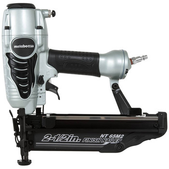 AIR TOOLS AND EQUIPMENT | Metabo HPT 16-Gauge 2-1/2 in. Oil-Free Straight Finish Nailer Kit - NT65M2SM