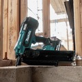 Framing Nailers | Makita XNB03M1 18V LXT Brushless Lithium-Ion 21-Degrees Full Round Head 3-1/2 in. Cordless Framing Nailer Kit (4 Ah) image number 2
