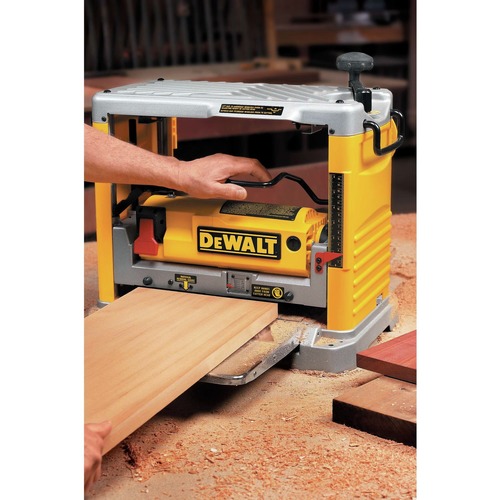 Dewalt DW734 1212 in. Thickness Planer