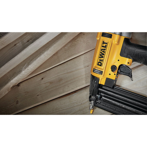 Dewalt Precision Point 18 Gauge 2 1 8 in. Brad Nailer DWFP12233