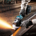 Clearance Center | Makita GAG01M1 40V max XGT Brushless Lithium-Ion 4-1/2 in./5 in. Cordless Cut-Off/Angle Grinder Kit with Electric Brake (4 Ah) image number 6