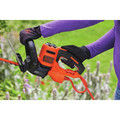  | Black & Decker BEHTS300 SAWBLADE 120V 3.8 Amp Brushed 20 in. Corded Hedge Trimmer image number 11