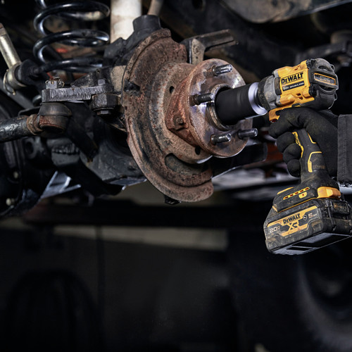 DeWalt DCF921B 20V MAX XR Atomic Compact Brushless Impact Wrench – Tool Only – 1/2” Drive