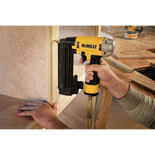 Dewalt DWFP1KIT 18 Gauge 2 1 8 in. Pneumatic Brad Nailer and 0.9