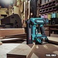 Crown Staplers | Makita XTS02Z 18V LXT Brushless Lithium-Ion 18-Gauge 1/4 in. Cordless Narrow Crown Stapler (Tool Only) image number 11