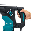 Free Makita 8 Amp Rotary Hammer | Makita HR3001CK 120V 7.5 Amp Variable Speed 1-3/16 in. Corded SDS-Plus Rotary Hammer image number 4