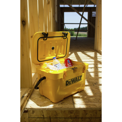 DEWALT デウォルト　10QT Dewalt 10 Quart Roto-Molded Insulated Lunch Box Cooler - DXC10QT
