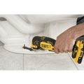 Save 10% off one item | Dewalt DCK202P1 20V MAX XR Brushless Lithium-Ion Cordless 5 in. Random Orbital Sander and 3-Speed Oscillating Multi-Tool Combo Kit (5 Ah) image number 13