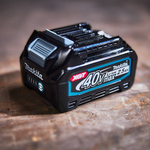 Reconditioned best sale makita batteries