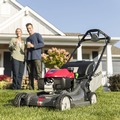 Push Mowers | Honda HRX217VKA HRX217VKA Self-Propelled 21 in. Lawn Mower image number 5