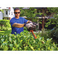  | Black & Decker LHT321 20V MAX POWERCOMMAND Lithium-Ion 22 in. Cordless Hedge Trimmer Kit (1.5 Ah) image number 4