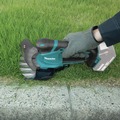 Hedge Trimmers | Makita XMU04ZX 18V LXT Compact Lithium-Ion Cordless Grass Shear with Hedge Trimmer Blade (Tool Only) image number 12