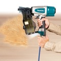 Makita Appreciation Week! Save 10%! | Factory Reconditioned Makita AN613-R 2-1/2 in. 15 Degree Siding Coil Nailer image number 12