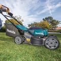 Makita Appreciation Week! Save 10%! | Factory Reconditioned Makita XML08PT1-R 18V X2 (36V) LXT Brushless Lithium-Ion 21 in. Cordless Self-Propelled Commercial Lawn Mower Kit with 4 Batteries (5 Ah) image number 16