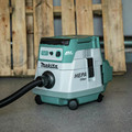 Clearance Center | Makita XCV21ZX 18V X2 (36V) LXT Brushless Lithium-Ion 2.1 Gallon HEPA Filter Dry Dust Extractor (Tool Only) image number 17