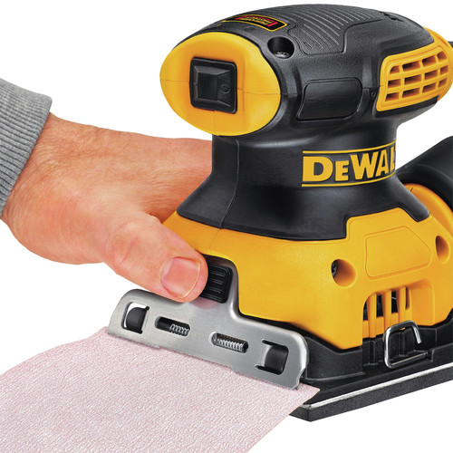 Dewalt DWE6411K 2.4 Amp 14 Sheet Finishing Sander Kit