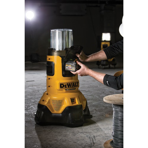 Dewalt dcl070 20v max bluetooth led area light bare tool online