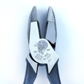 Pliers | Klein Tools D213-9NE 9 in. Lineman's Pliers with New England Nose image number 5